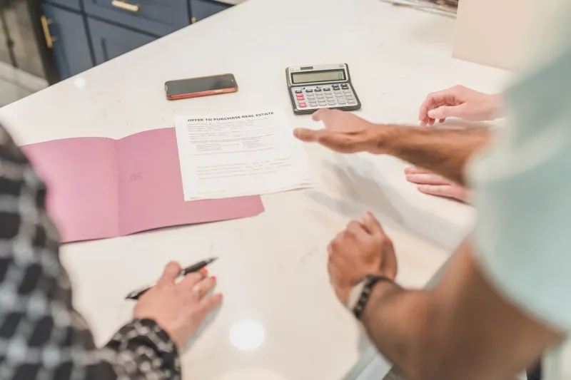 Clean Offers Win: What Buyers and Sellers Need to Know About Contingency Clauses Right Now